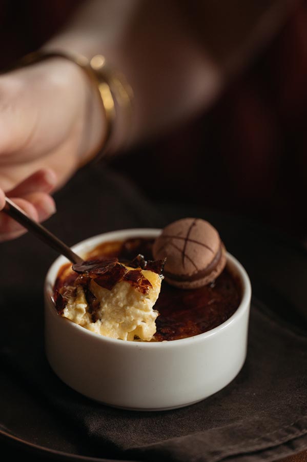 Dining Experience DIsh - Crรจme Brรปlรฉe